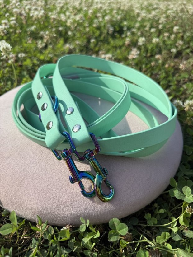 Přepínací vodítko KLASIK dvoubarevné 2m - Barva: jiná (na objednávku), Kování: duhové, Barva 2: Pastelově růžová